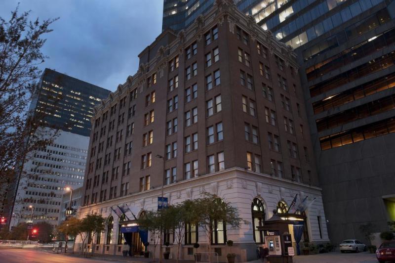 The Whitney Hotel New Orleans Exterior photo
